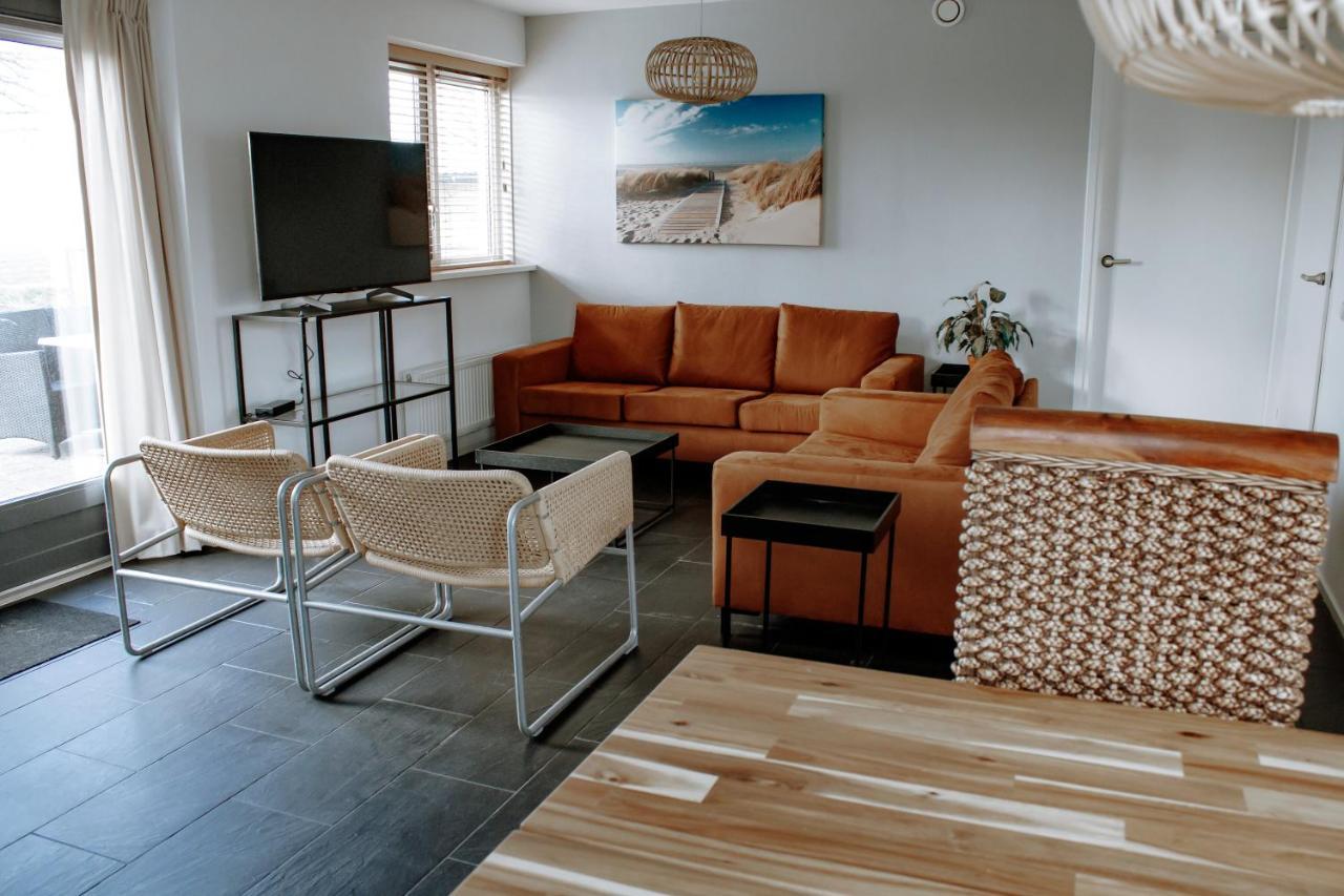 Tzummarum Luxus Familienvilla Mit Jacuzzi & Sauna 2 מראה חיצוני תמונה